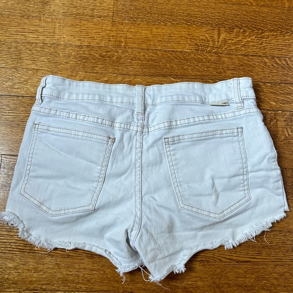 billabong shorts - Picture 3 of 4